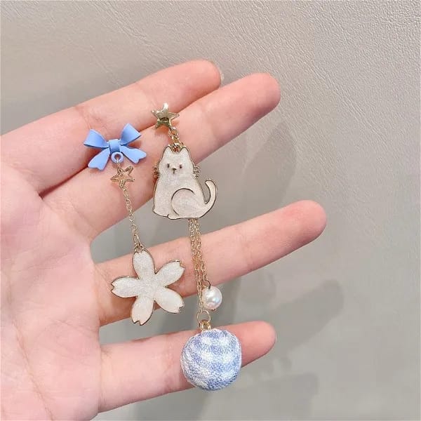 Aretes sakura cat